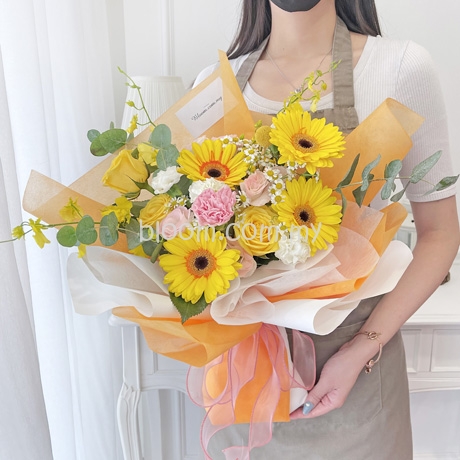 Fancy Bouquet Kuala Lumpur, KL Florist, Malaysia Online Flower Shop ...