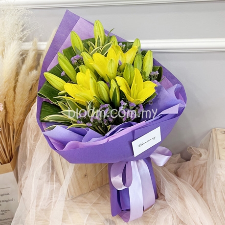 Lily Hand Bouquet, Bunga Tangan Fresh Flower Gift Delivery Kuala 